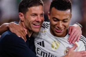 开云体育-关于姆巴佩巅峰对决，德罗巴与50激战中国队分钟，高光表现胜负难料！的信息