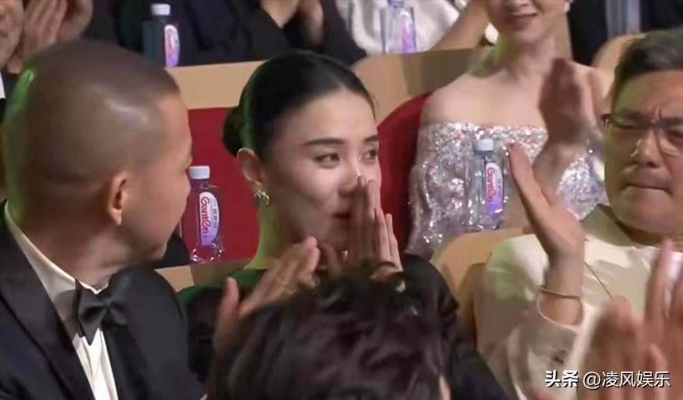 关于IG观众热烈欢呼！，Ming迎来五赛季出色发挥观众掌声雷动的信息